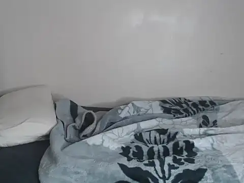 YummyBoobs06's cam snapshot