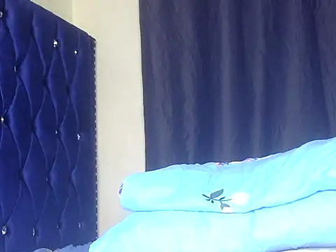 Ebony_sluty1's cam snapshot