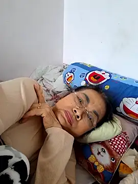 Hotestlove's cam snapshot