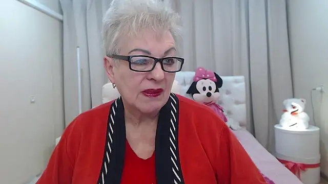 KayleSmoll's cam snapshot