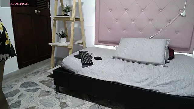 Dulce__Lovee's cam snapshot