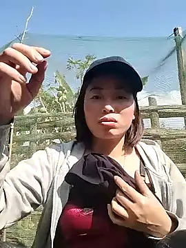 Annaacutee's cam snapshot