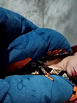 vangkt-cute's cam snapshot