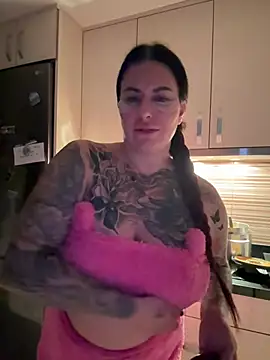 InKed-Kathy's cam snapshot