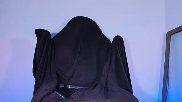 KaelMoreau live sex cam