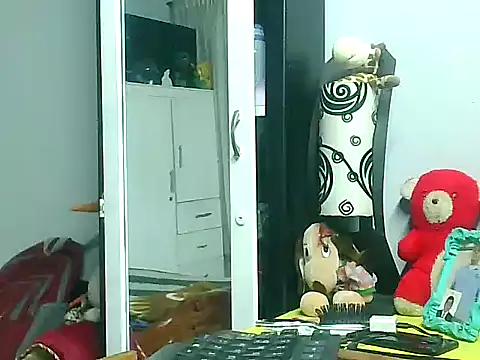 dirtysluttyfist's cam snapshot