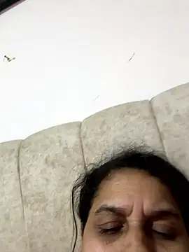 siri_duque's cam snapshot