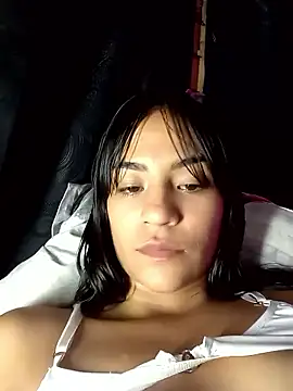 cami_horney's cam snapshot