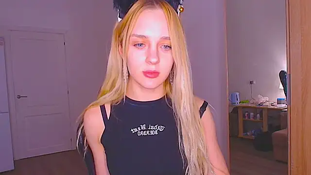 sailormoon666_'s cam snapshot