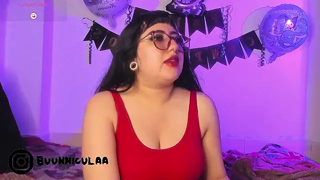 larissa01_'s cam snapshot