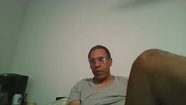 swimmer2496 live sex cam