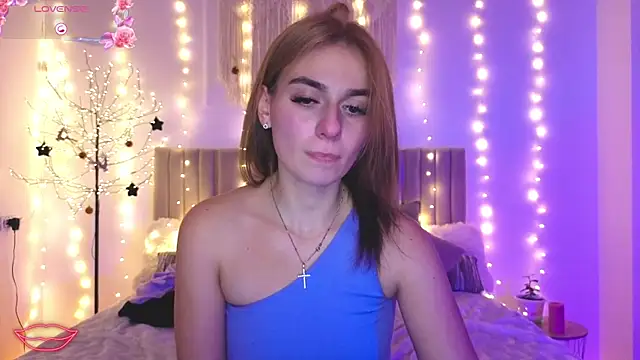 Little_mia__'s cam snapshot