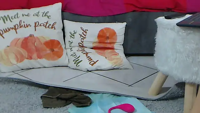 biondinaone's cam snapshot