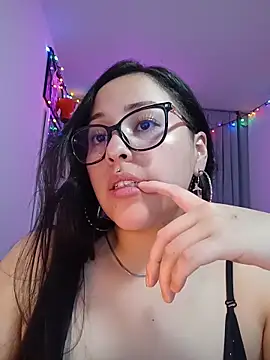 Bella-Gema live sex cam