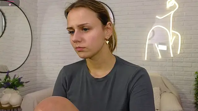 Wendy_D0ll's cam snapshot