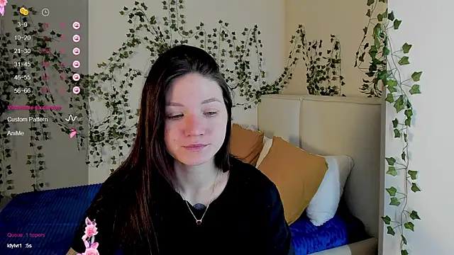 ChillGato live sex cam