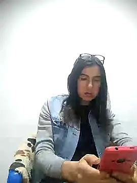 Cameron_puppy's cam snapshot