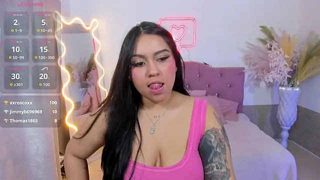 kendra_tay's cam snapshot