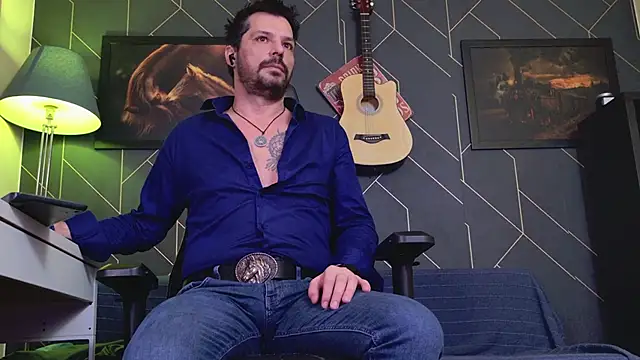 ChrisKox live sex cam