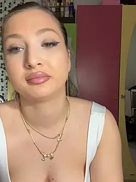 RebekaRoseee's cam snapshot