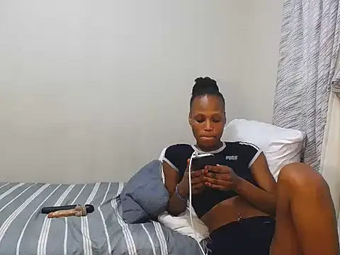 SexySlimMelanin's cam snapshot