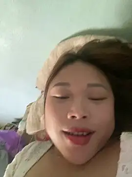 Emxinh123cute's cam snapshot