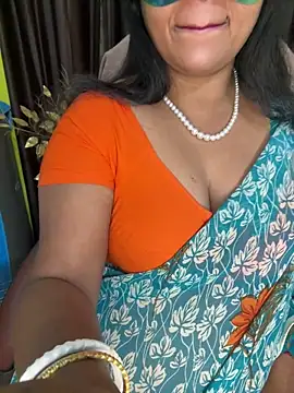 Kritika_21's cam snapshot