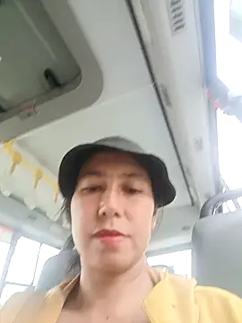 2HotAsain4u's cam snapshot