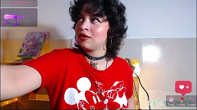 Bitsy_Messy's cam snapshot