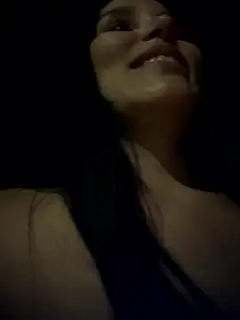 the_queen_of_street's cam snapshot