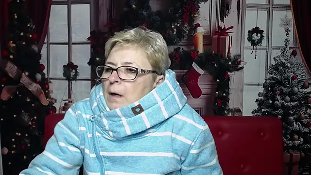 EmiliaGree's cam snapshot