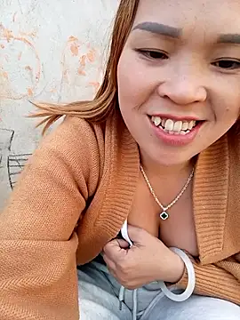 Melylyna's cam snapshot