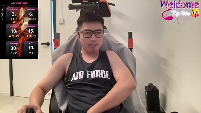 christopherlonger live sex cam