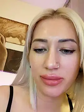 Gina-Lumara's cam snapshot