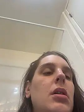 menaceswife's cam snapshot