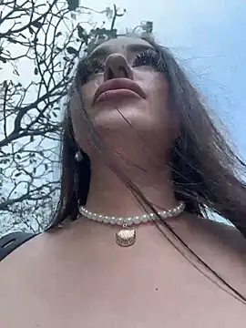 KiraSunshine live sex cam