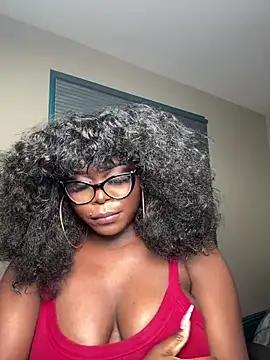 WomanNextdoor1's cam snapshot