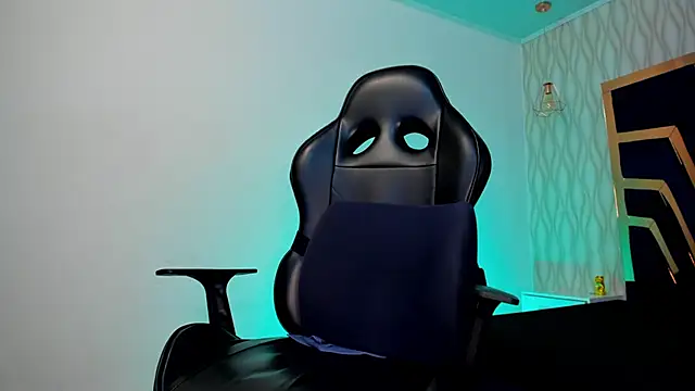 Petesevans live sex cam