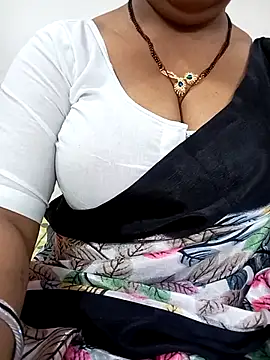 Sweet-meetha1's cam snapshot