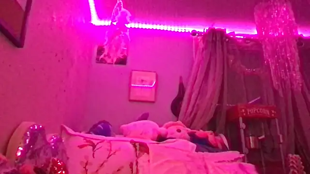 nekowaifuuu's cam snapshot