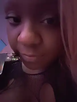 6lue6a6y69's cam snapshot