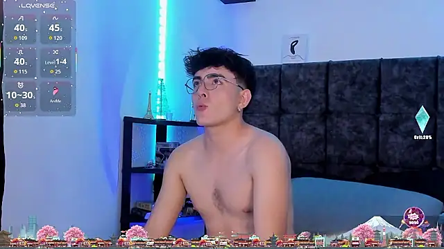 nolan_twink1 live sex cam