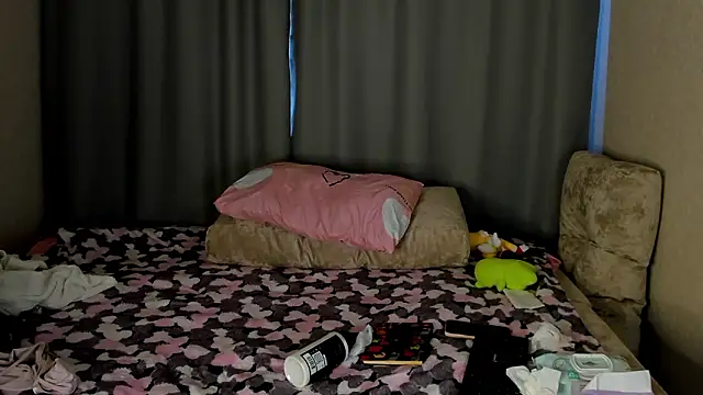 Allettaevee's cam snapshot