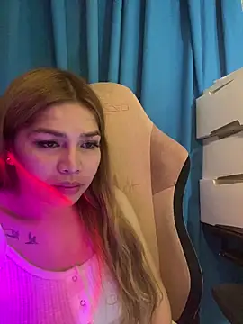 Danaya18's cam snapshot