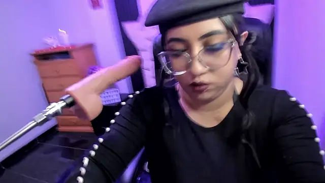 Sexy_cristall_ live sex cam