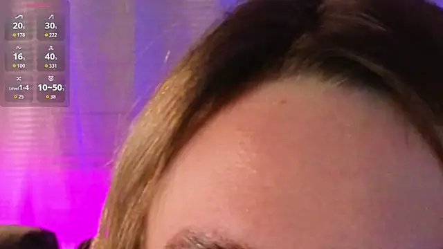 molly_crystal's cam snapshot