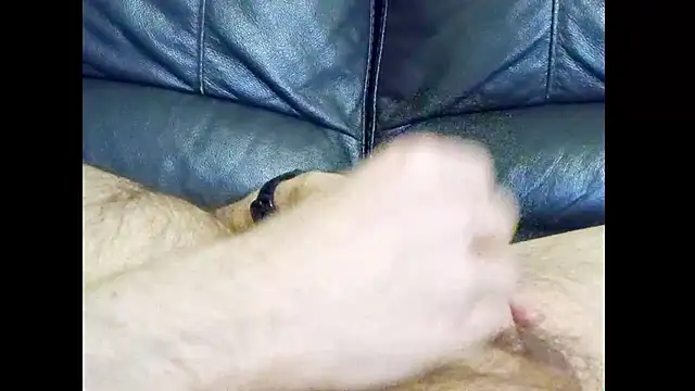 hairyuncut00 live sex cam