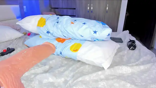 hannnasmith live sex cam