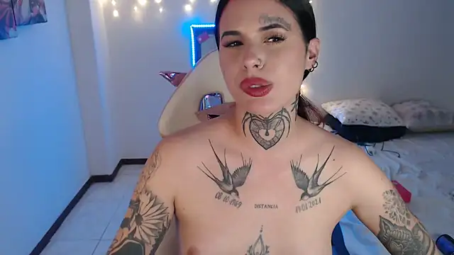 Maddy_Vicius19's cam snapshot