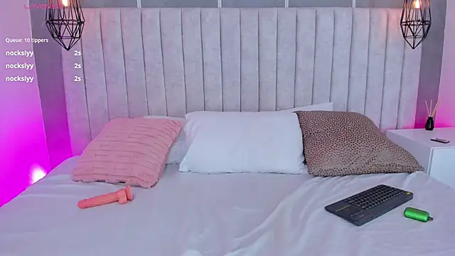 Olivia_Lane's cam snapshot